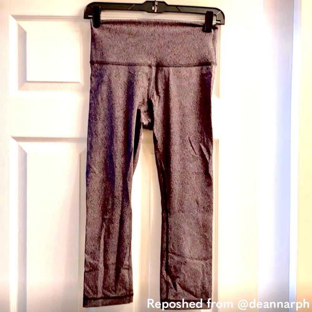 Lululemon Printed Wunder Under Crop Legging NWOT Never Worn